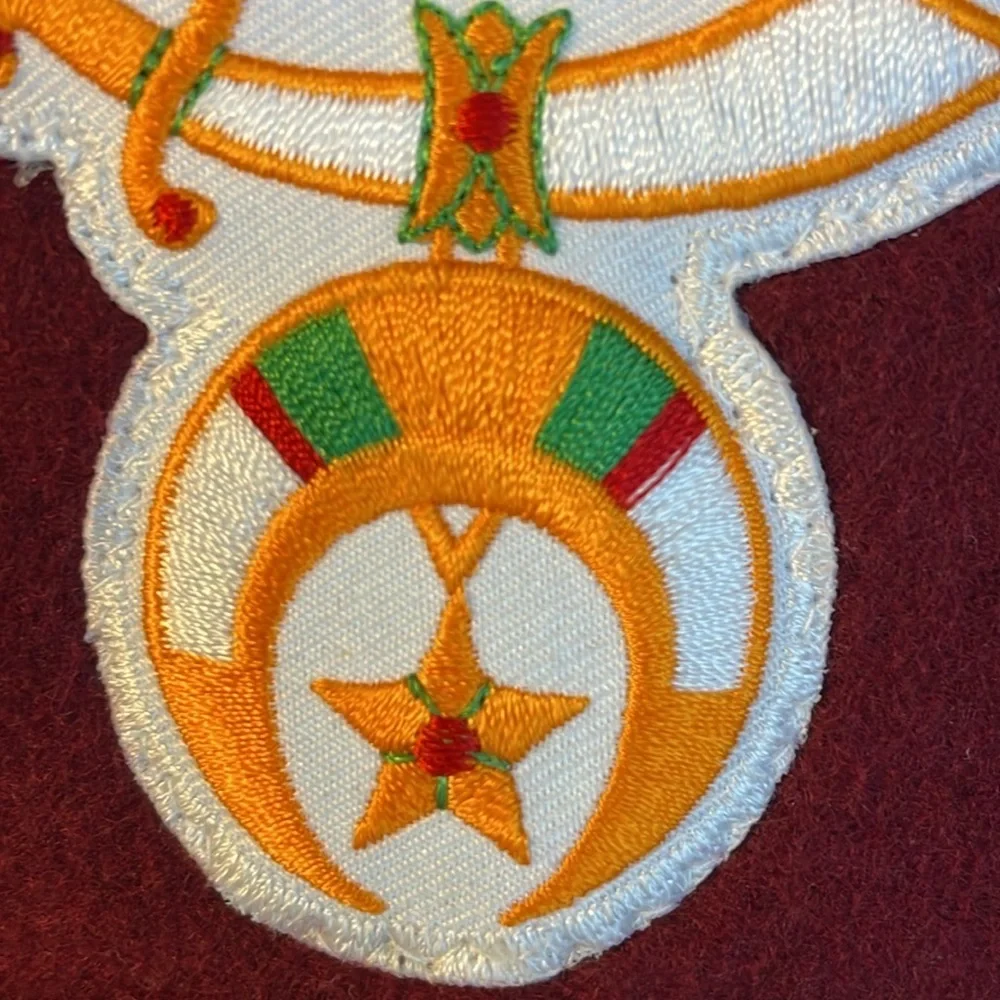 Vintage Masonic Freemasons Shriners Patch Wool Felt Beret Hat Maroon size 7 1/4